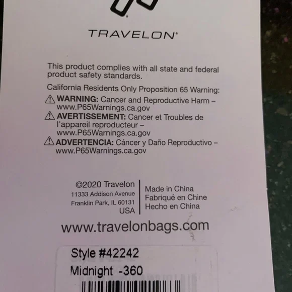 Travelon Blue Messenger Bag with Sleek Design - Picture 6 of 8